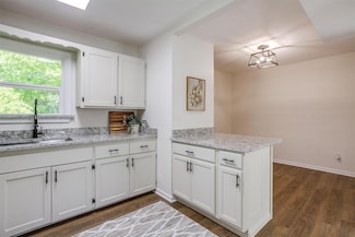 1220 S Brazos St, Weatherford, TX 76086