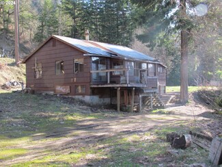 698 Highway 141, White Salmon, WA 98672