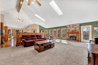 48 Caithness Dr, Bella Vista, AR 72715