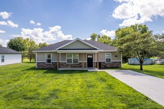 404 E Mcdowell St, Sturgeon, MO 65284