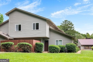 4908 Willow Ln, Austell, GA 30106