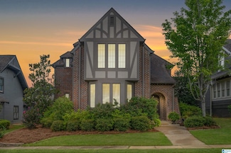 3643 Village Center Ln, Birmingham, AL 35226