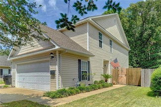 320 Garcia Dr Unit B, Virginia Beach, VA 23454
