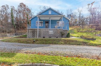 1470 Old Leechburg Rd, Pittsburgh, PA 15239