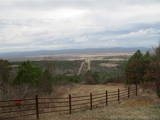 4550 North Rd, Red Oak, OK 74563