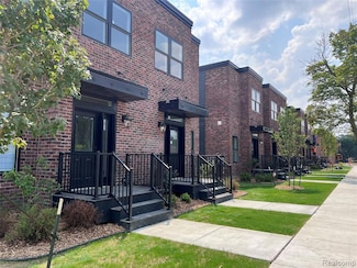 211 W 5th St, Flint, MI 48502