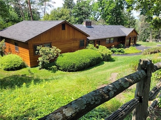 303 Valley Rd, Ithaca, NY 14850