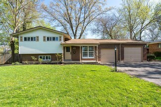 796 W Sharon Rd, Cincinnati, OH 45240