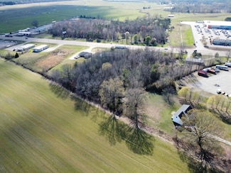 1020 Mulberry Ave, Selmer, TN 38375