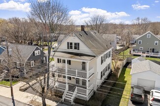 39 Dustin St, Peabody, MA 01960