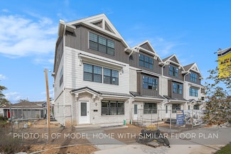 715 N Saint Peter St, South Bend, IN 46617