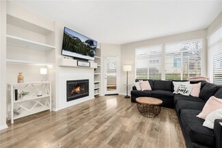 1151 San Nicolas Ct Unit 104, Corona, CA 92882