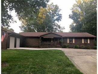 50 Whitetail Dr, Parkersburg, WV 26104