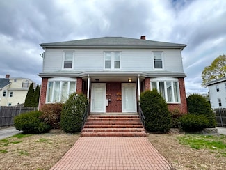 182 Ash St Unit 1, Waltham, MA 02453