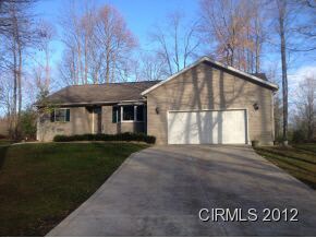 7832 Ridgeview Ln, Logansport, IN 46947