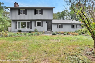 32 Shear Rd, Saugerties, NY 12477