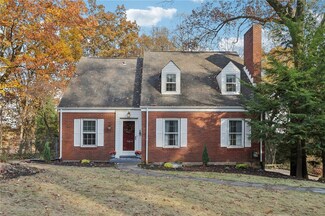 124 Byron Rd, Pittsburgh, PA 15237