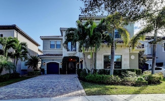 8652 Lewis River Rd, Delray Beach, FL 33446