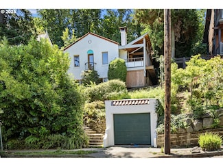 3366 NW Franklin Ct, Portland, OR 97210