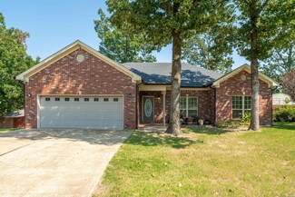 185 Bledsoe Cir, Hot Springs National Park, AR 71913