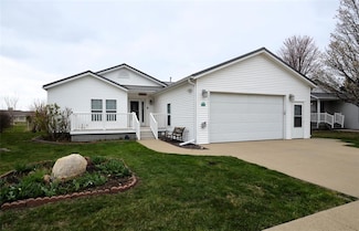806 33rd St SW, Bondurant, IA 50035