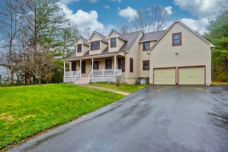 28 Pine Cone Ln, Ludlow, MA 01056