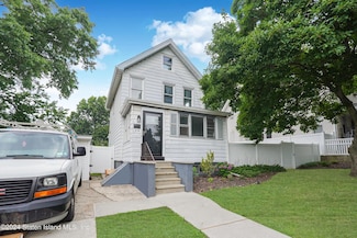 75 Dekay St, Staten Island, NY 10310