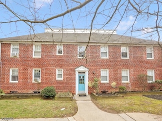 495 Main St Unit B4, Chatham, NJ 07928
