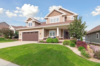 1008 Tara Ln, Waunakee, WI 53597