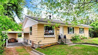 1816 E 31st St, Bremerton, WA 98310