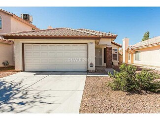 7005 Wood Bark Dr, Las Vegas, NV 89119