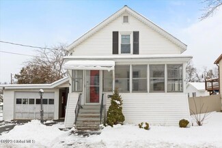 11 May St, Rensselaer, NY 12144