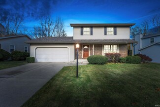 1016 Longhorn Dr, Mishawaka, IN 46544