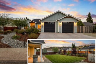 3052 Bedrock Ln, Redding, CA 96003