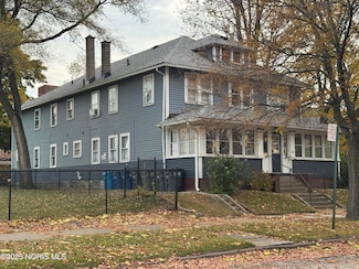 1114 N Superior St, Toledo, OH 43604