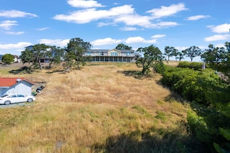 3871 Lakeview Dr, Ione, CA 95640