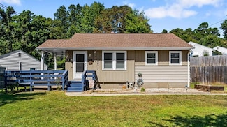 703 Eastview Dr, Asheboro, NC 27203