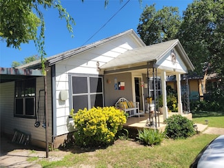 1205 Melwood Ave, Brownwood, TX 76801