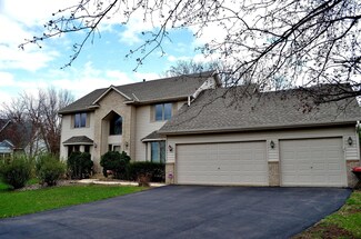 4028 Hallgren Ct, Excelsior, MN 55331