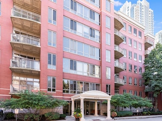 400 N Clinton St Unit 605, Chicago, IL 60654