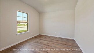 912 Legrand St, Brenham, TX 77833