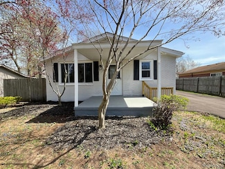 19115 Buck Ave, Romulus, MI 48174