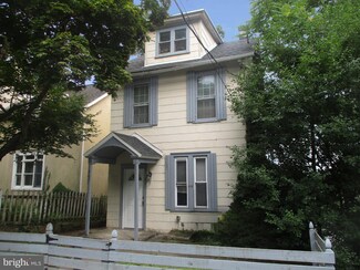 707 Friedensburg Rd, Reading, PA 19606