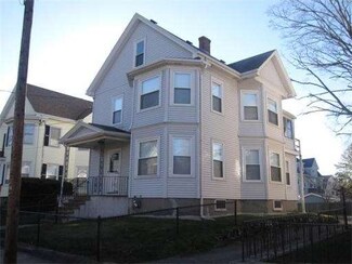 237 Ash St, Waltham, MA 02453