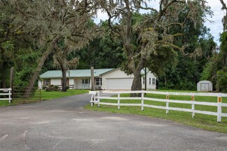35120 Arbor St, Dade City, FL 33523