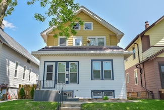 3024 S California St Unit 3026, Milwaukee, WI 53207
