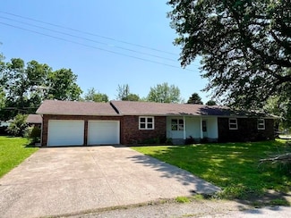 101 Brite Circle Dr, Purdy, MO 65734