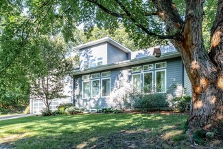 304 Sunnyvale Ln, Hopkins, MN 55305