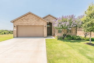 812 Holler Loop, Justin, TX 76247