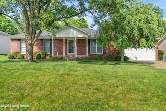1211 Nightingale Ln, Goshen, KY 40026